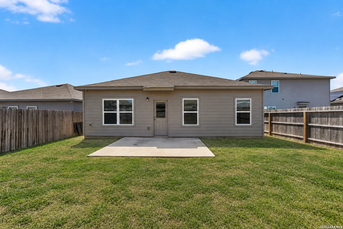 Photo of 3239 Farm Oak