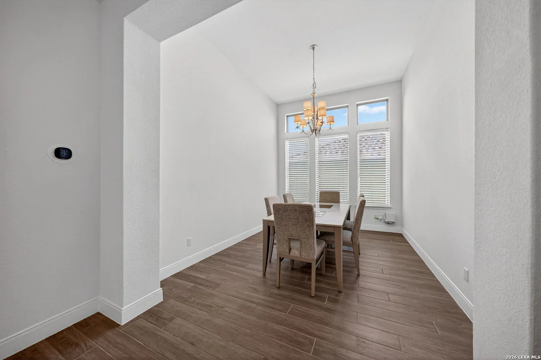Photo of 23218 Curvado