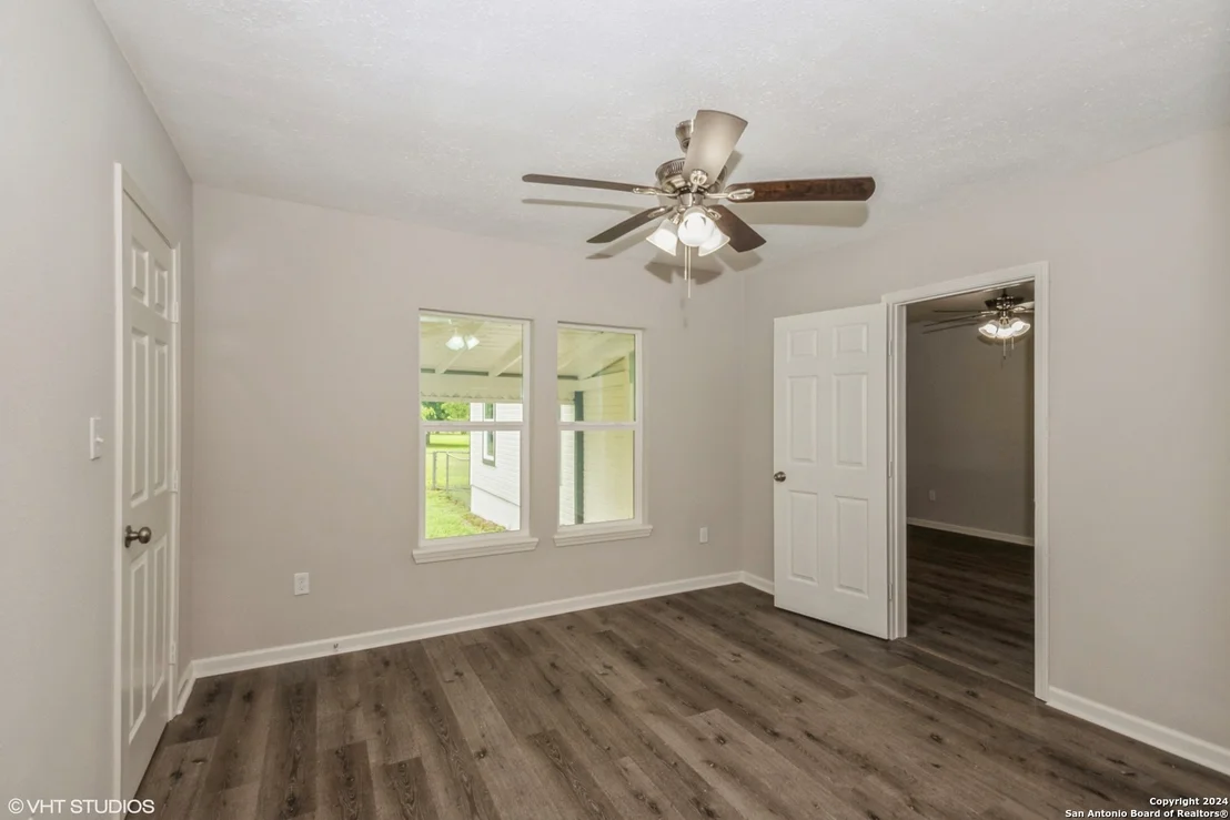 Photo of 100 NW 3RD ST