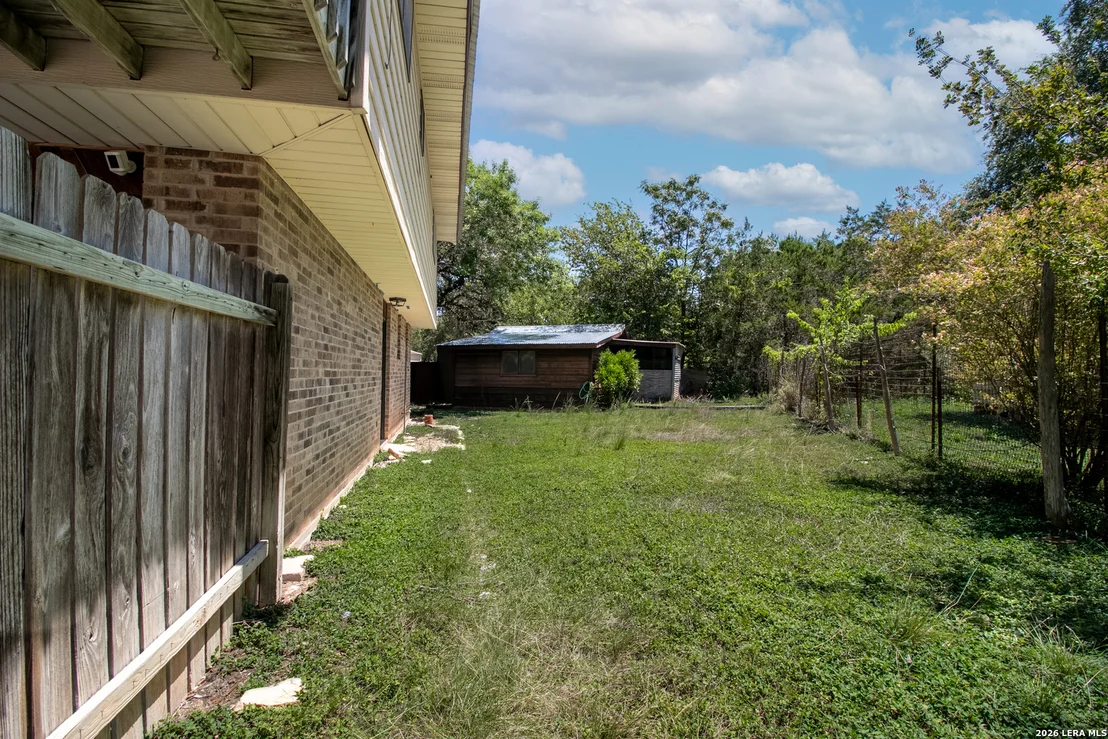 Photo of 582 Orbit Dr
