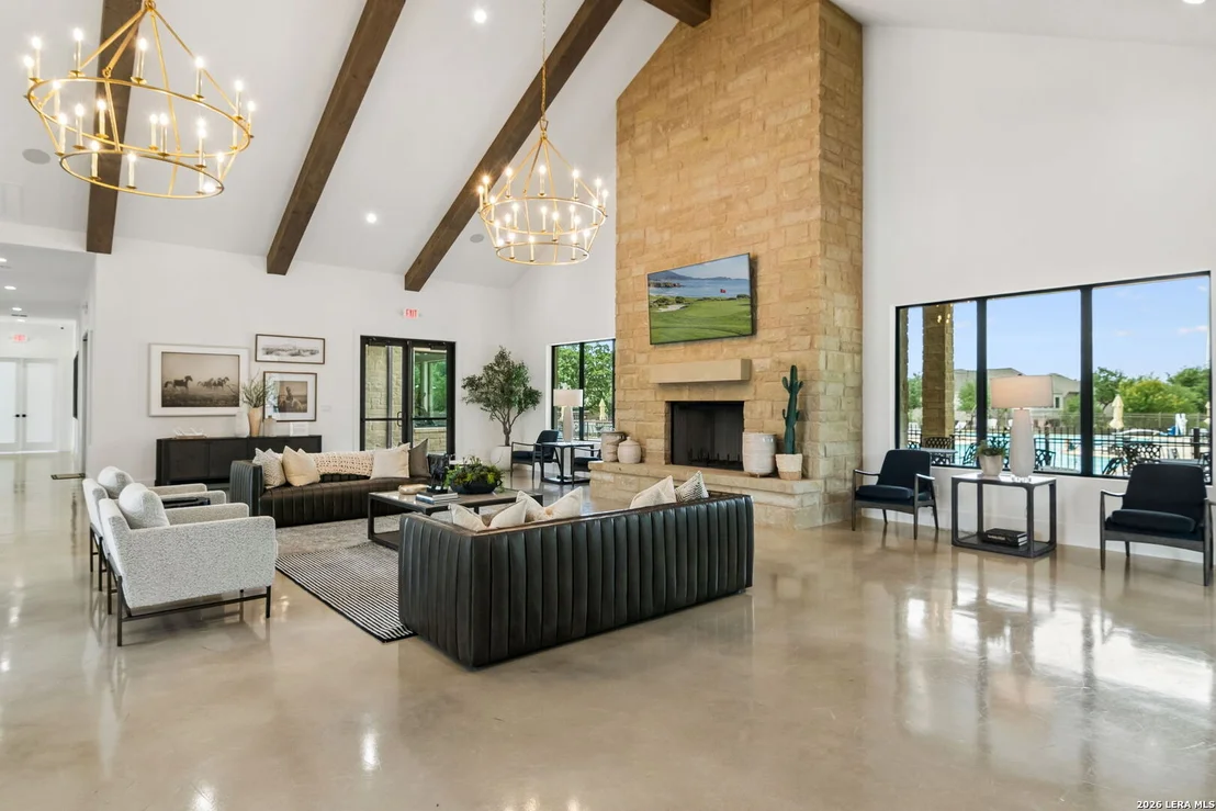 Photo of 121 Cimarron Crk