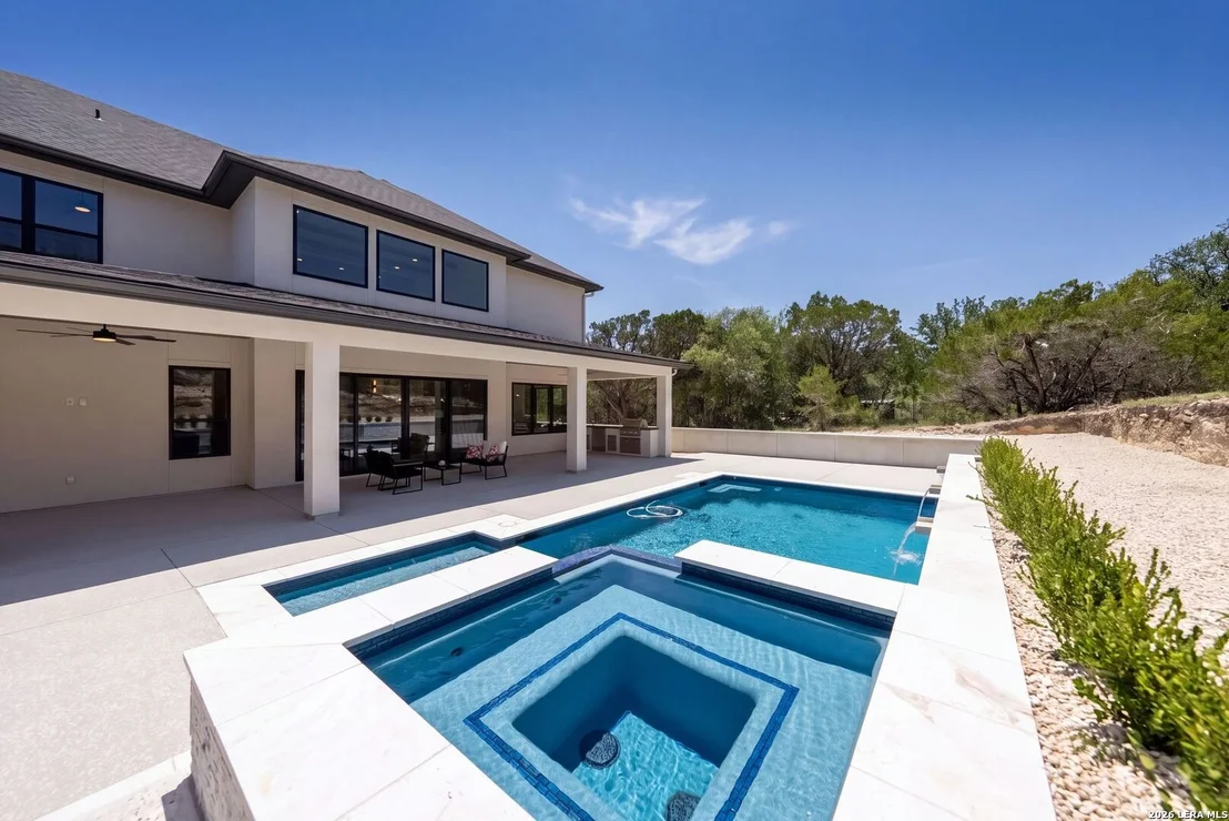Photo of 9007 FOX BRIAR LN
