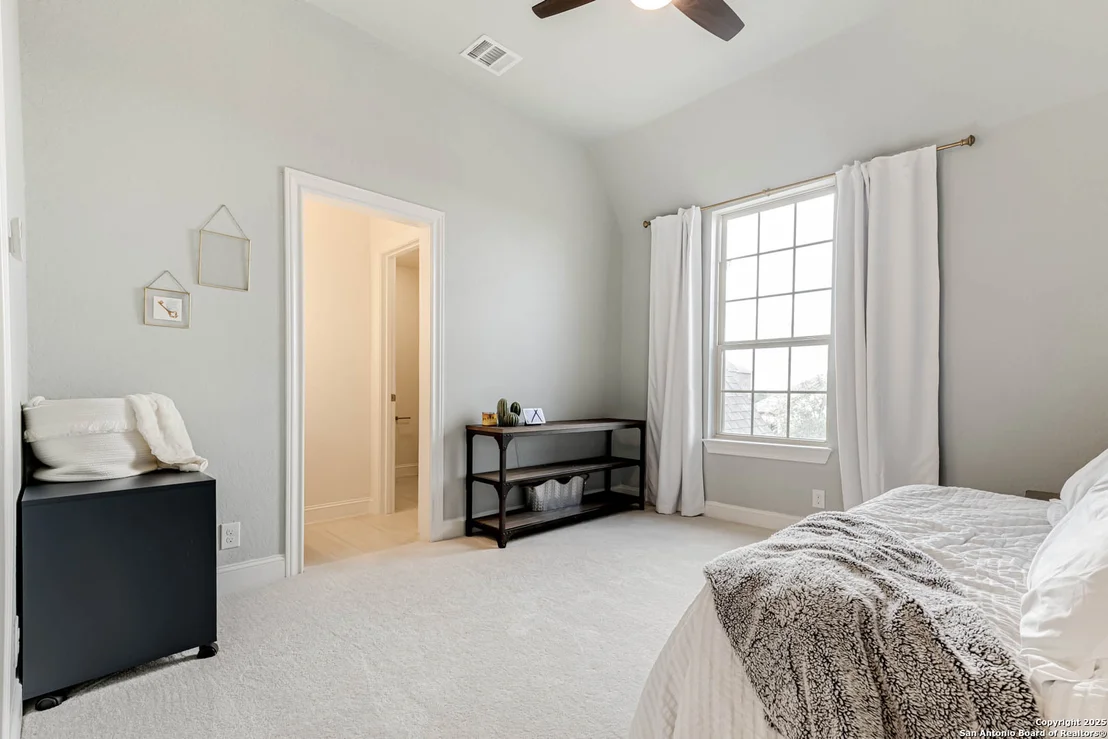 Photo of 8027 Vanity Hill