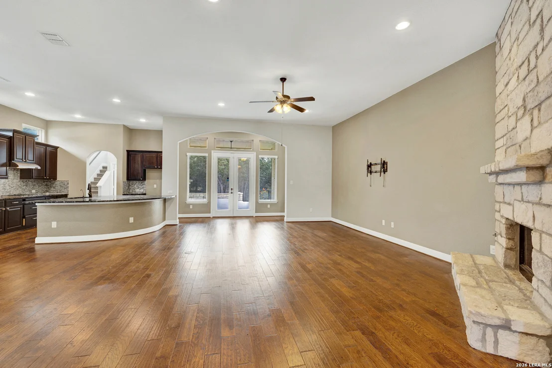 Photo of 8310 Garden Arbor