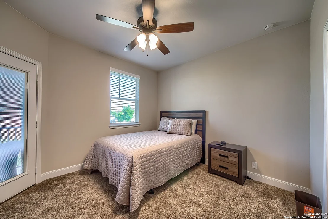 Photo of 950 Lone Cypress