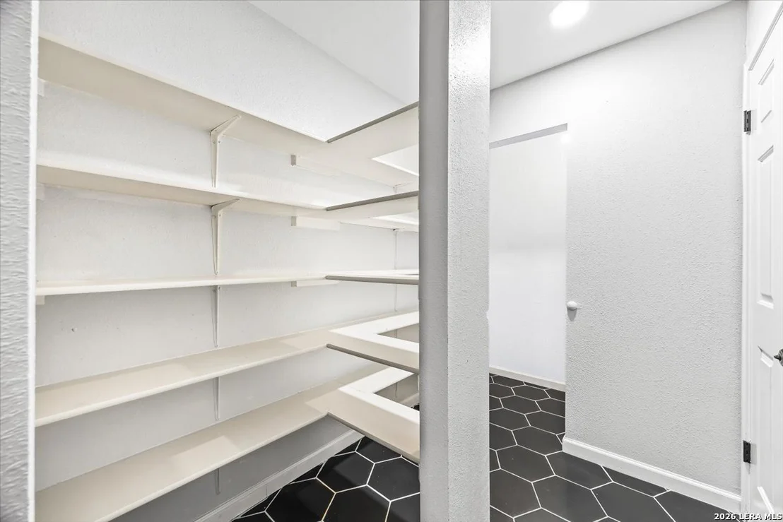 Photo of 8502 Park Olympia