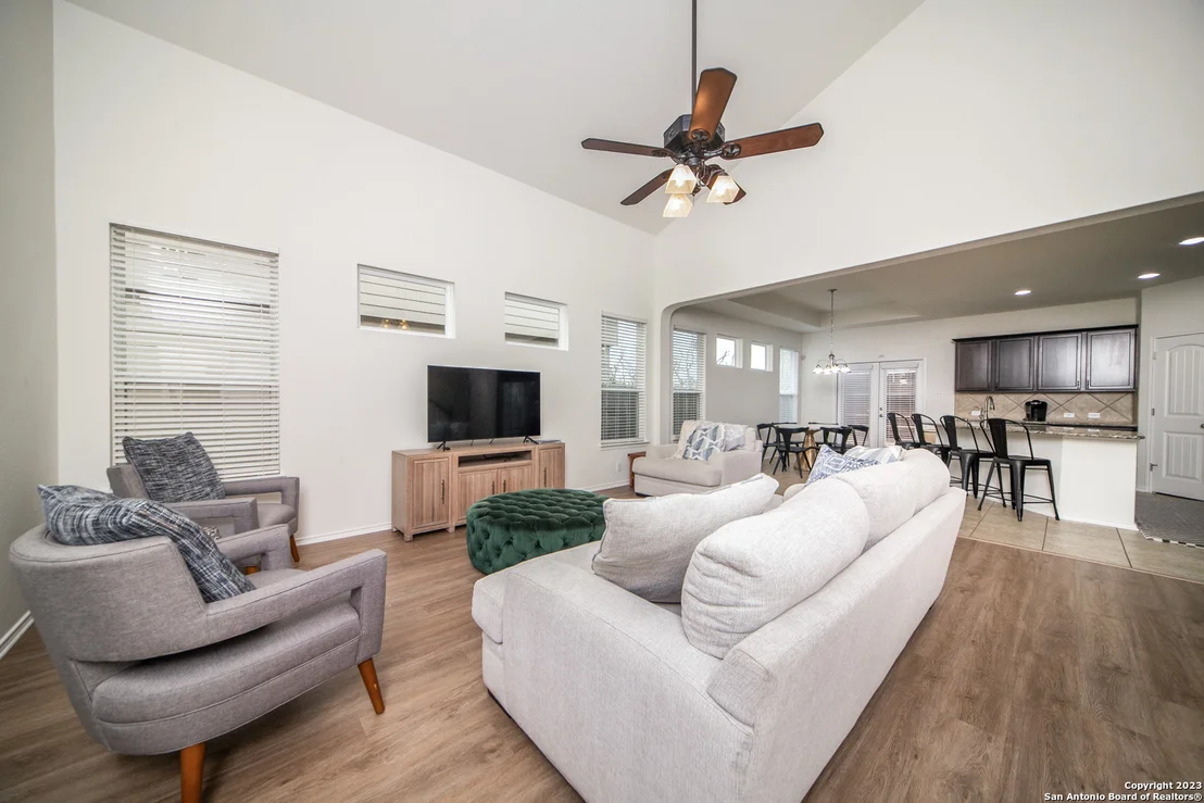 Photo of 120 JOLIE CIR