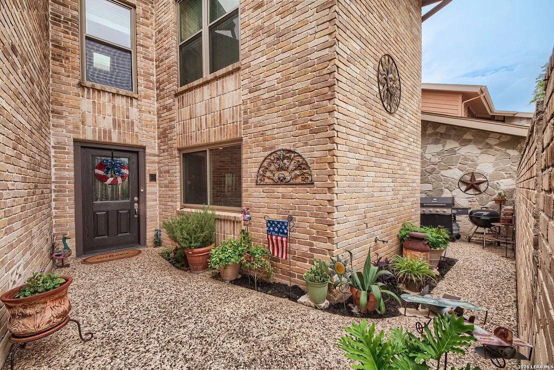 Photo of 3403 RIVER WAY
