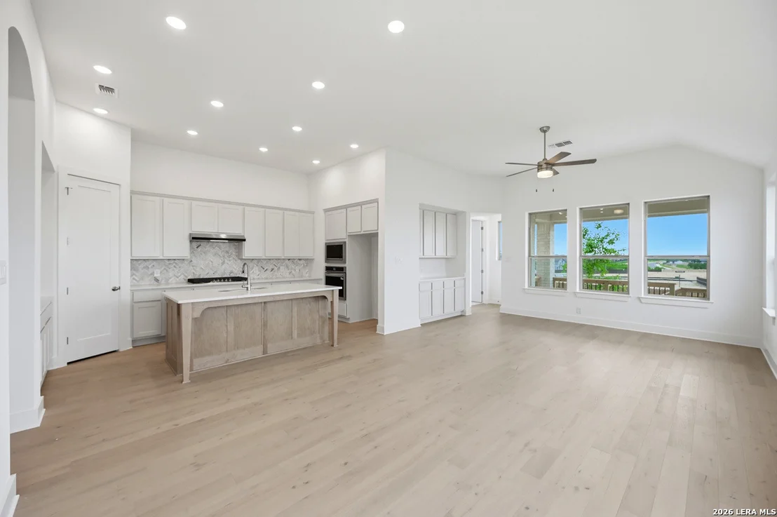Photo of 2260 Altiplano