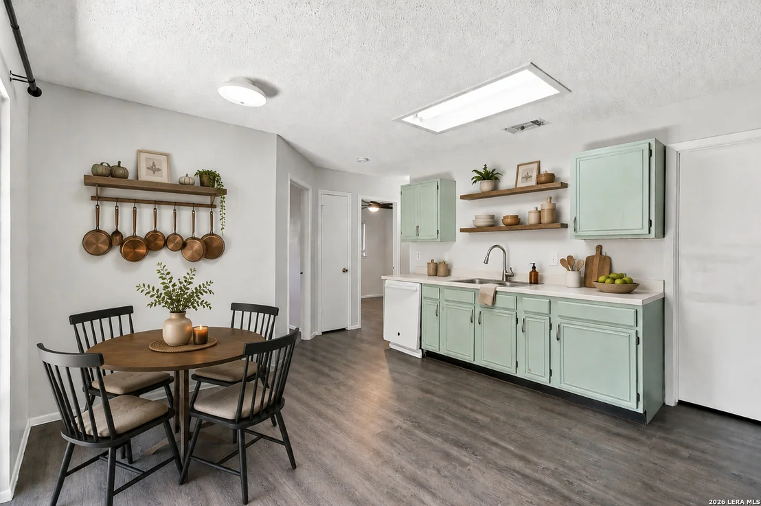 Photo of 13014 Cavern Park Dr