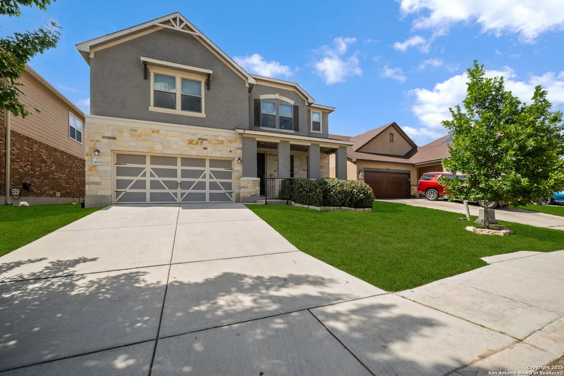 Photo of 4435 Sebastian Oak