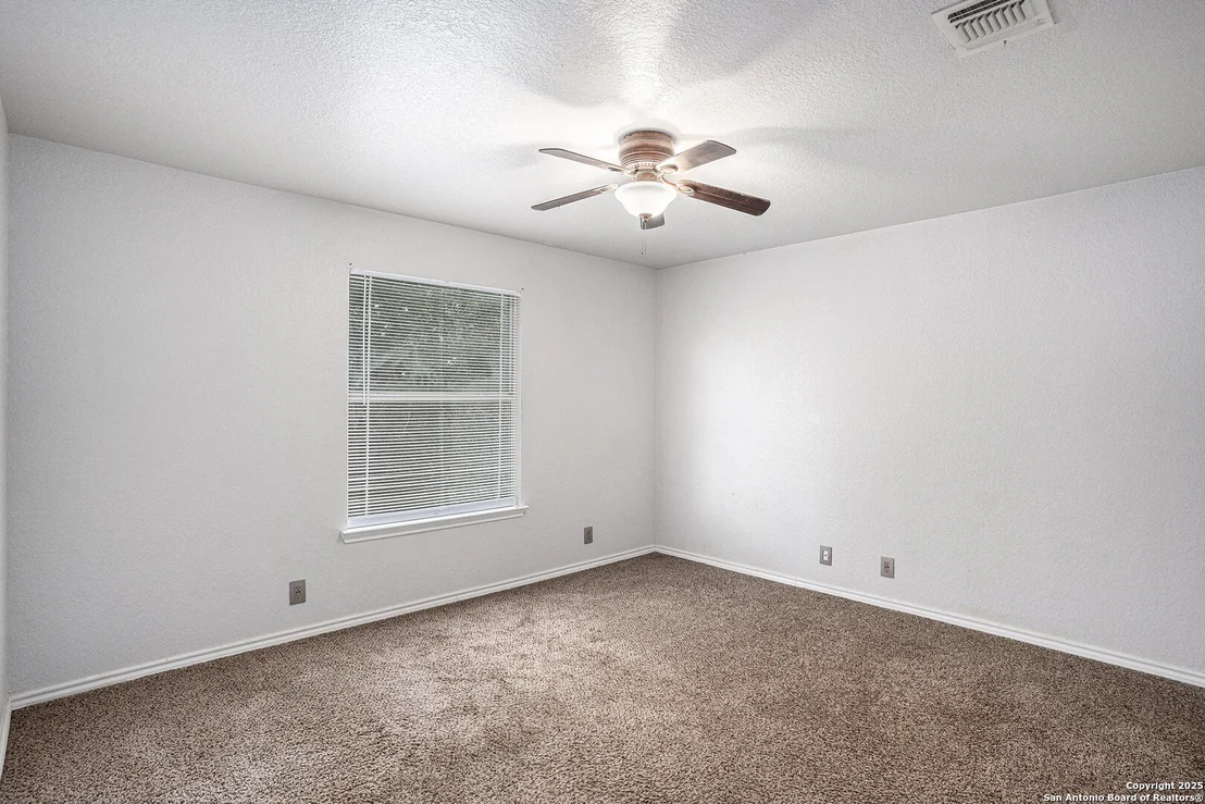 Photo of 10131 Cedarcliff