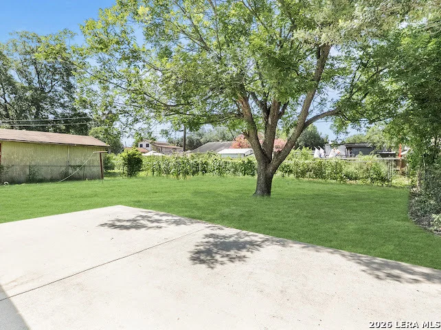 Photo of 910 Menefee Blvd
