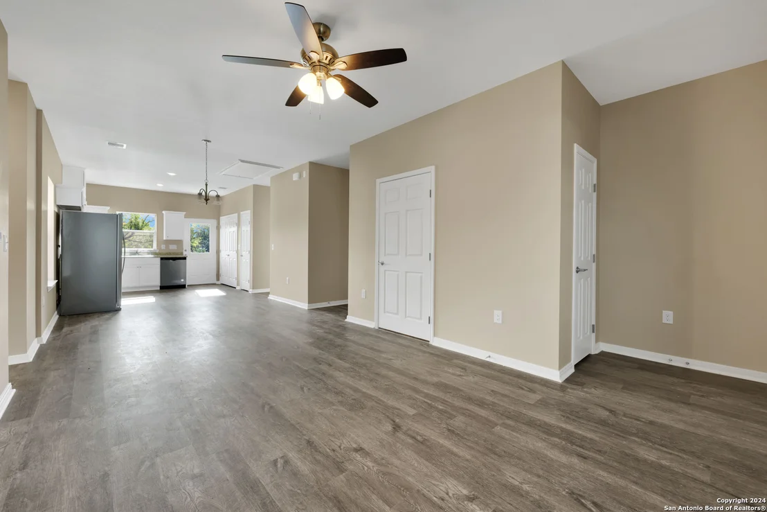 Photo of 506 PRECIOUS DR