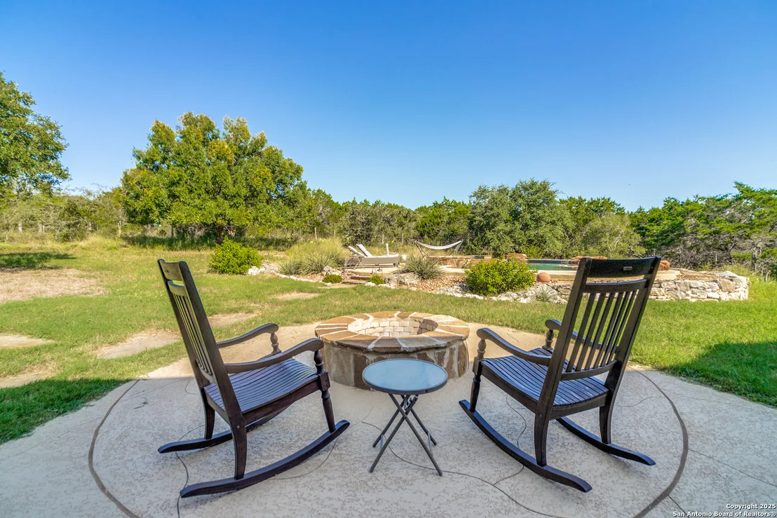 Photo of 203 Horseshoe Bend