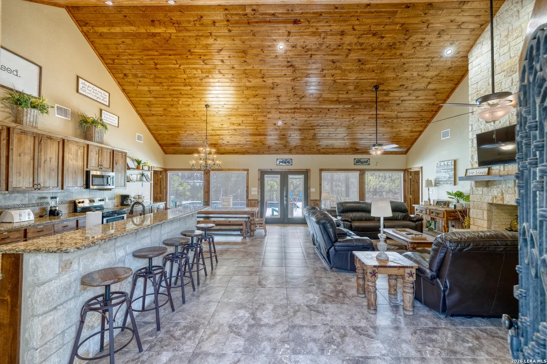 Photo of 274 Mountain Laurel