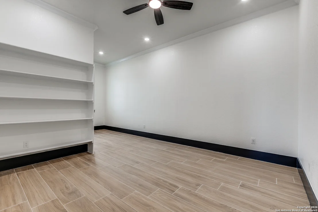 Photo of 202 Venado Oak
