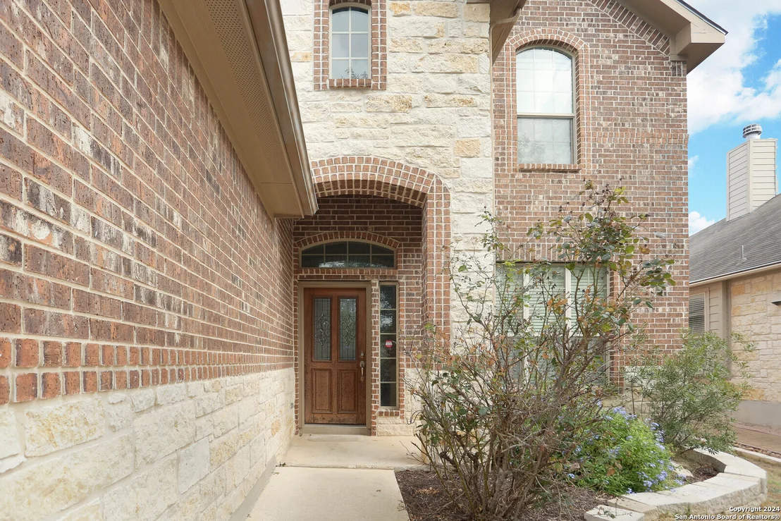 Photo of 526 Point Meadows