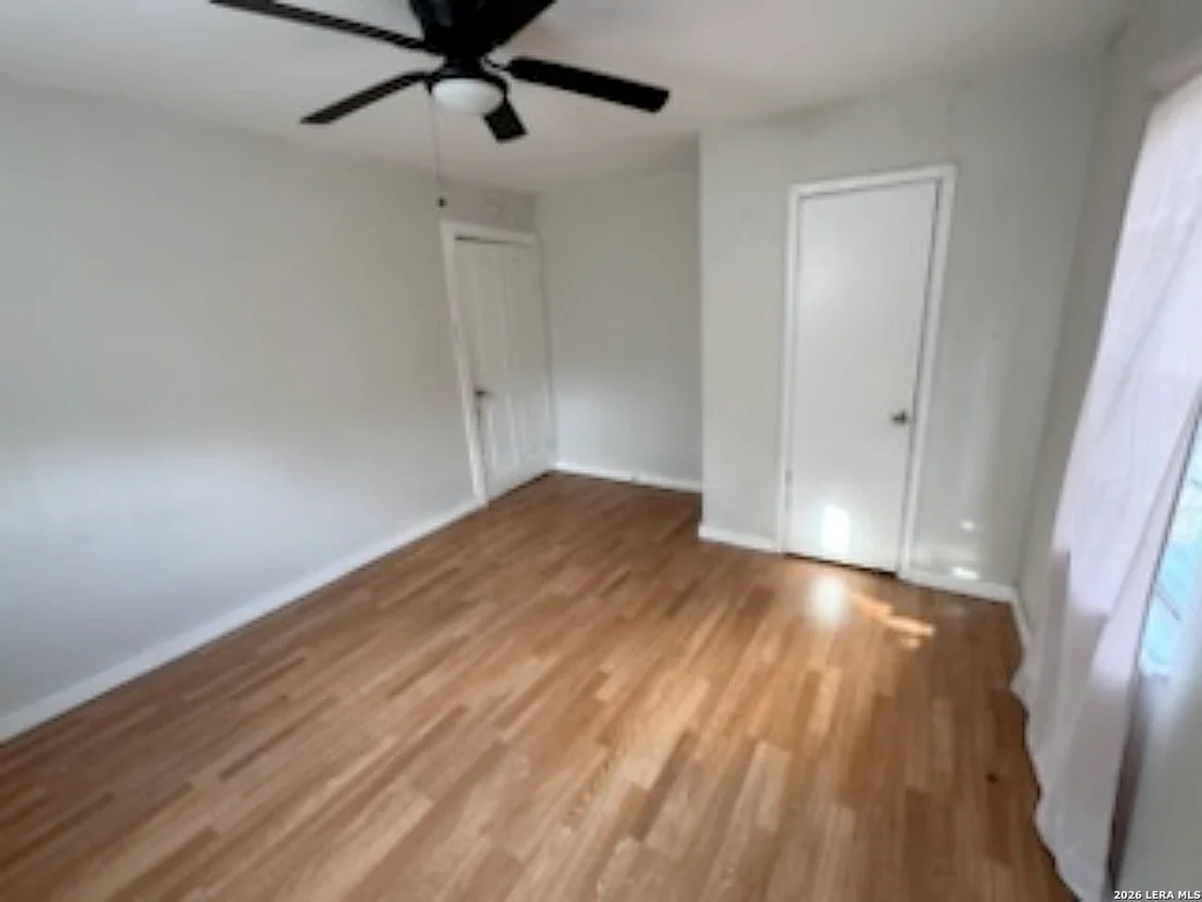 Photo of 122 Bundy