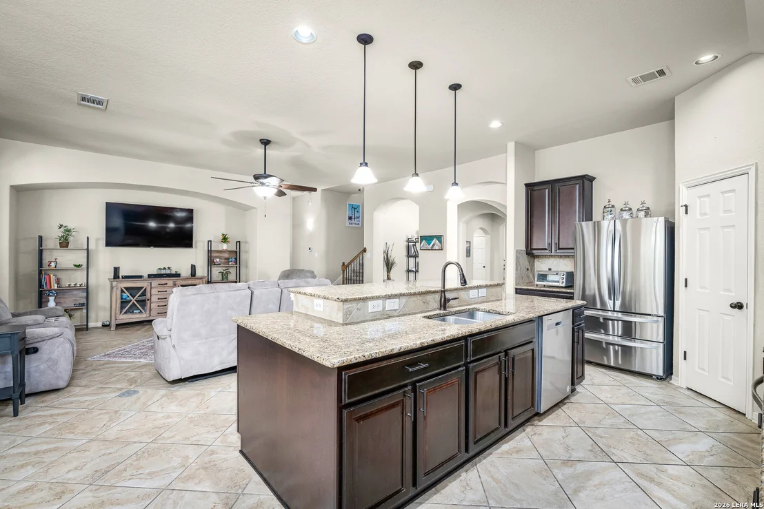 Photo of 824 Water Oak