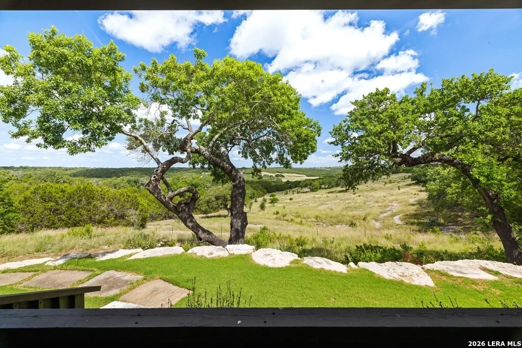 Photo of 115 Yellowstone
