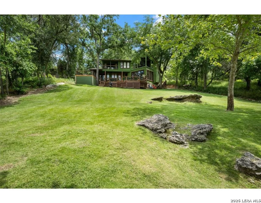 Photo of 9710 RIVER RD