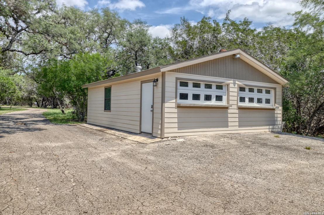 Photo of 270 Robinson