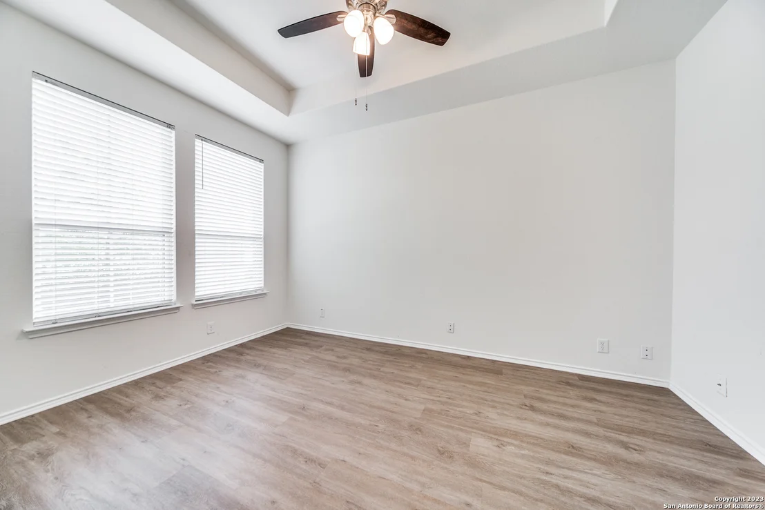 Photo of 120 JOLIE CIR