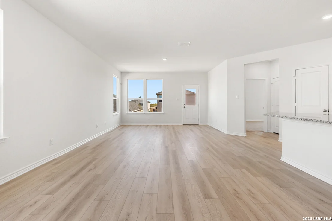 Photo of 5122 BRISCOE BLUFF