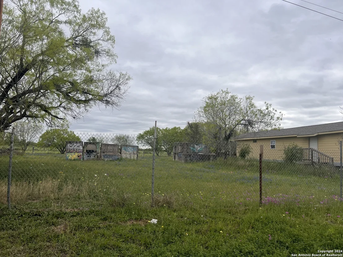 Photo of 18746 Lagloria Rd