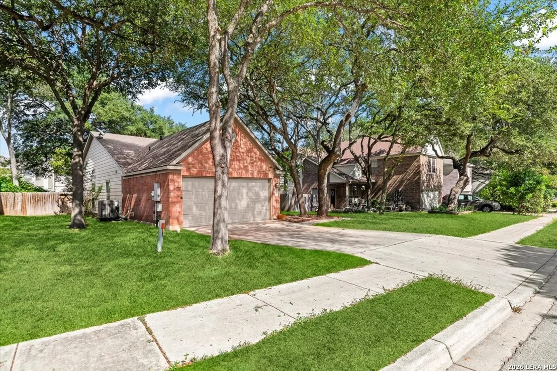 Photo of 2516 Grove Park