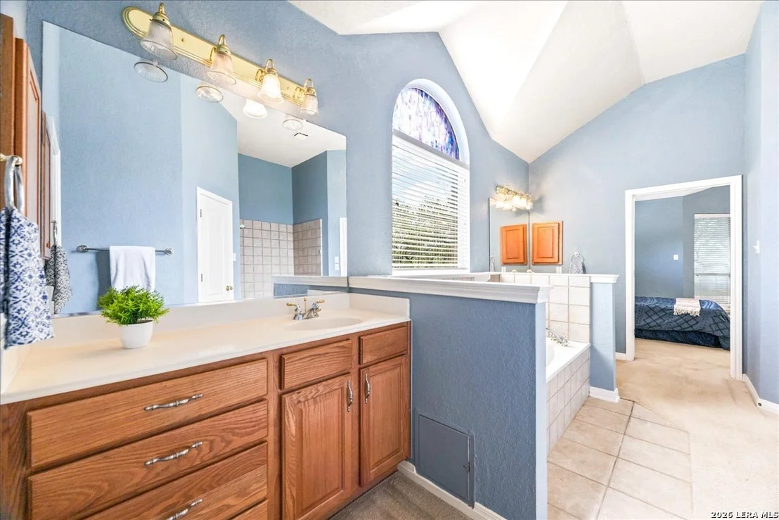 Photo of 4602 Scenic Cir