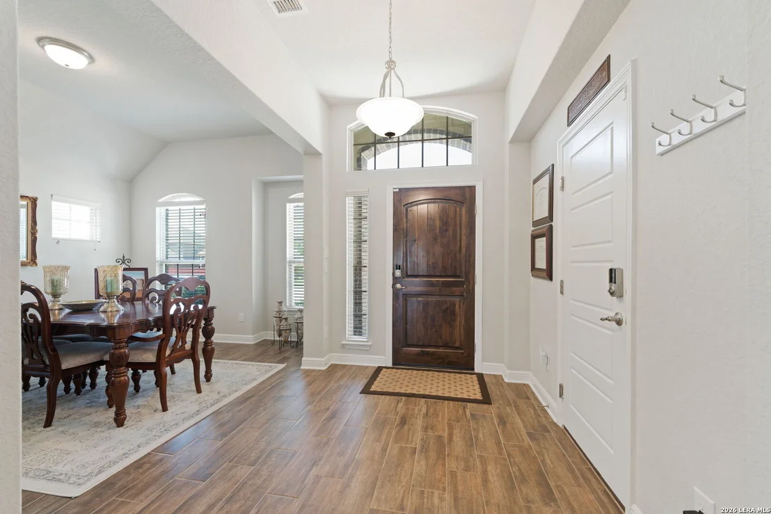 Photo of 340 Cortijo