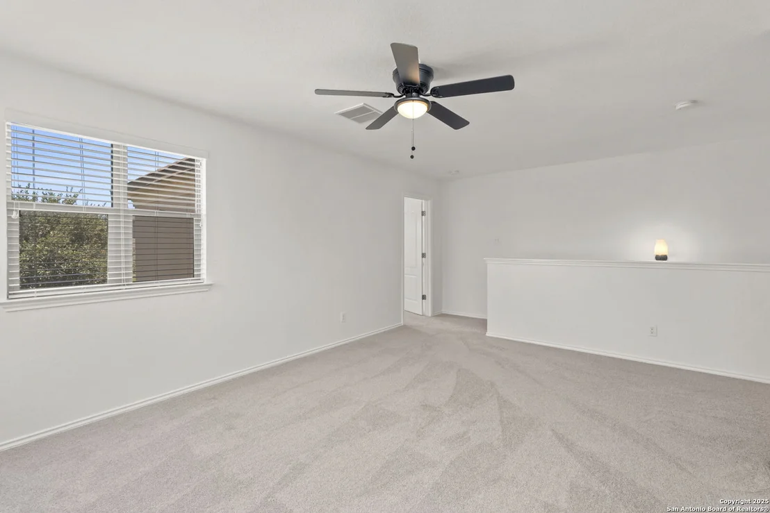 Photo of 3909 Legend Pond