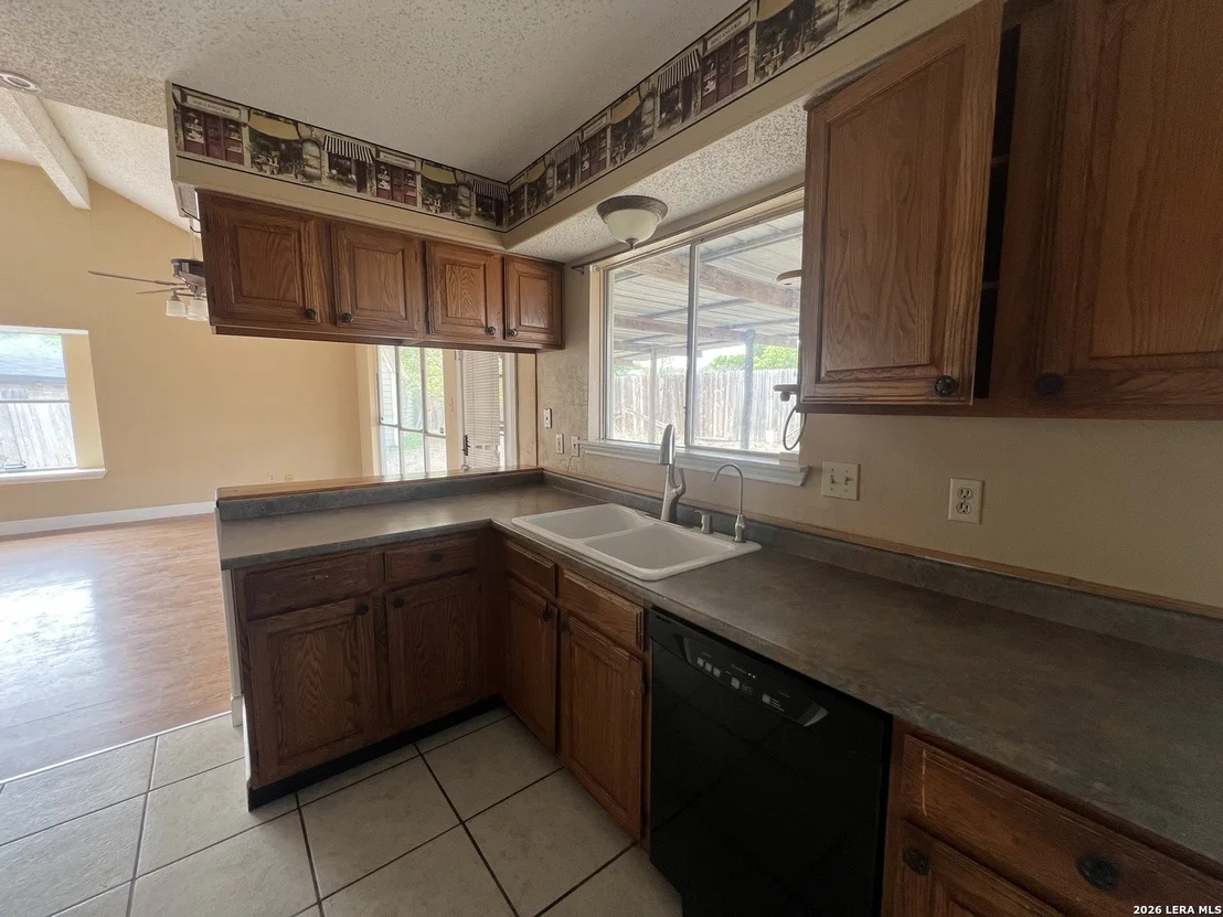 Photo of 15022 Baycliff