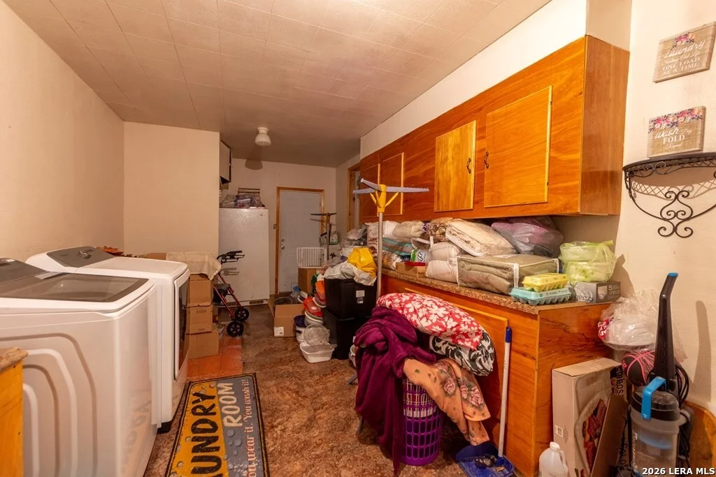 Photo of 546 Blanco