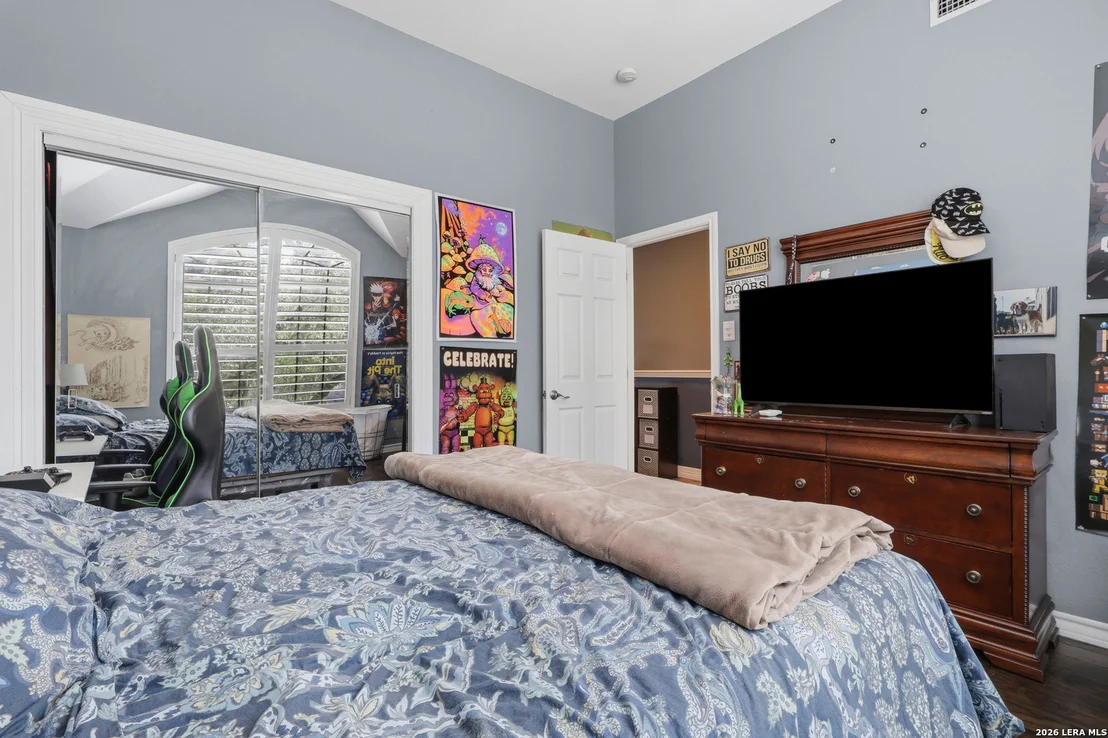 Photo of 15607 Mission Crst