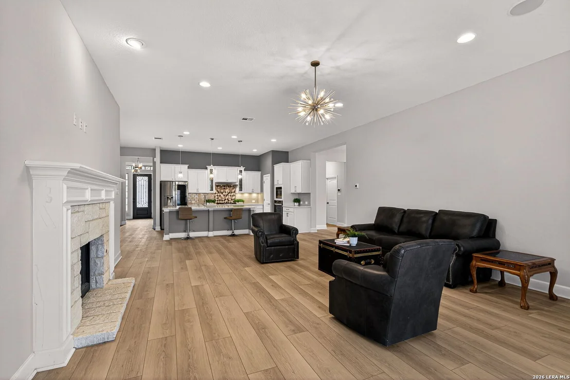 Photo of 122 Noble Woods