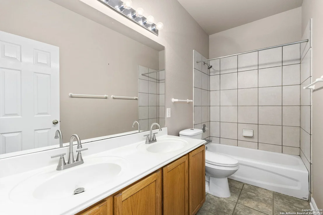 Photo of 2415 REDLAND MESA