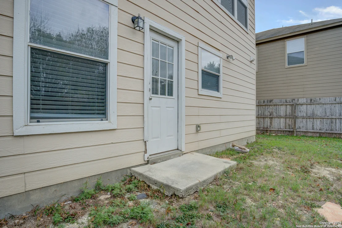 Photo of 2107 COLORADO BND