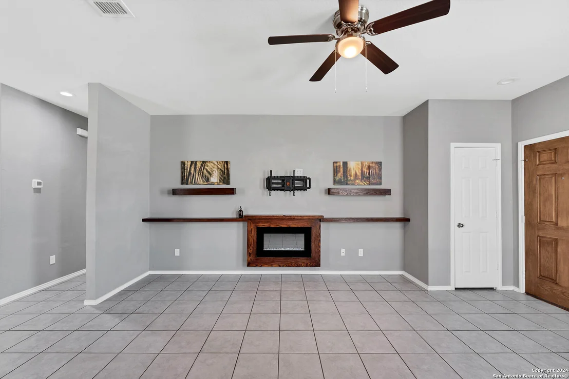 Photo of 1442 POLYDORA