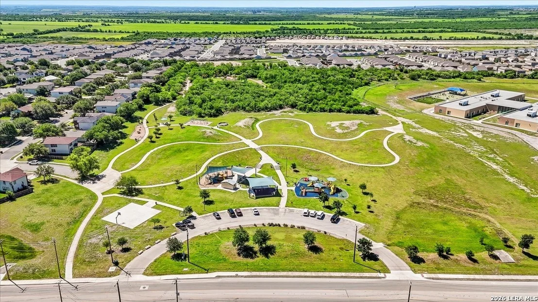 Photo of 3947 Trail De Paris