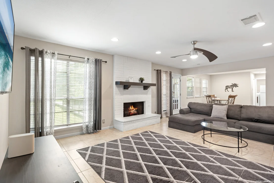 Photo of 122 WILLOW WISP RD