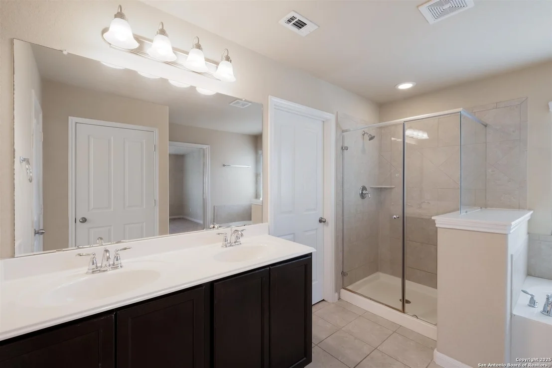 Photo of 1822 Cool Breeze