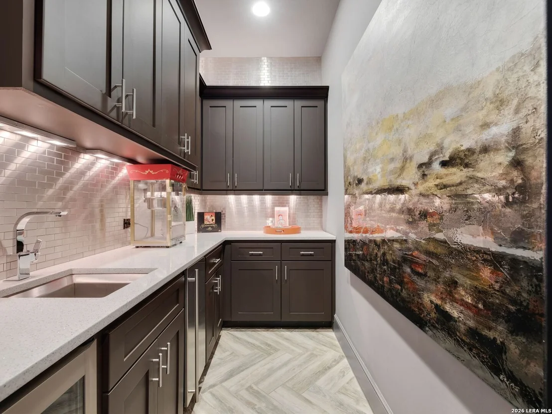 Photo of 3915 El Chamizal