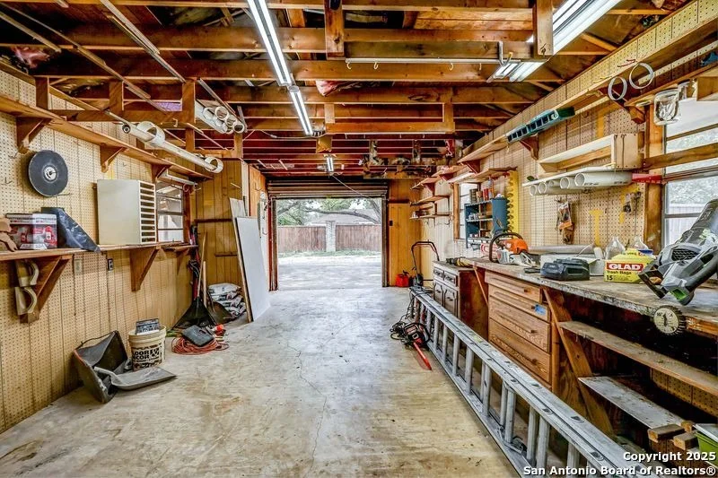 Photo of 501 Balfour