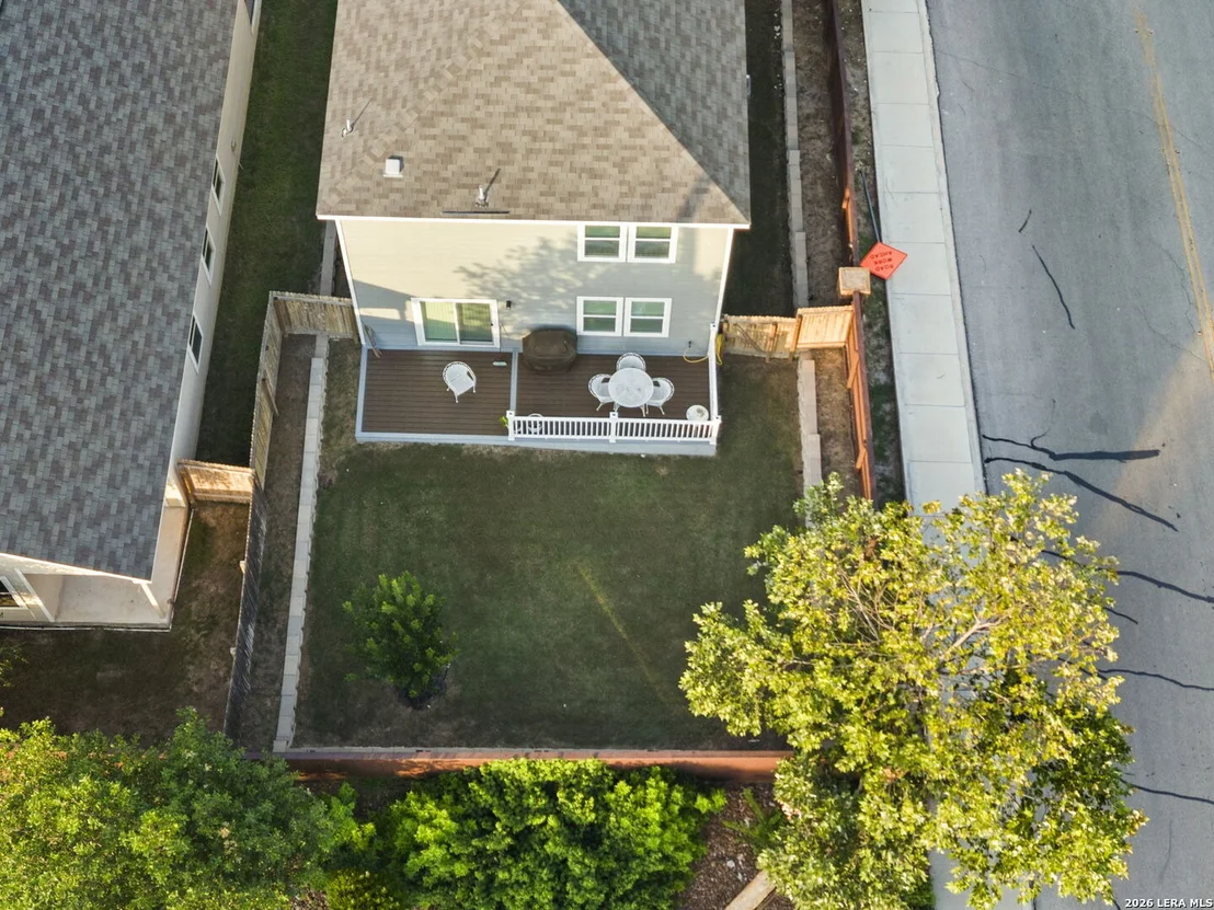Photo of 4905 Hallies Garden