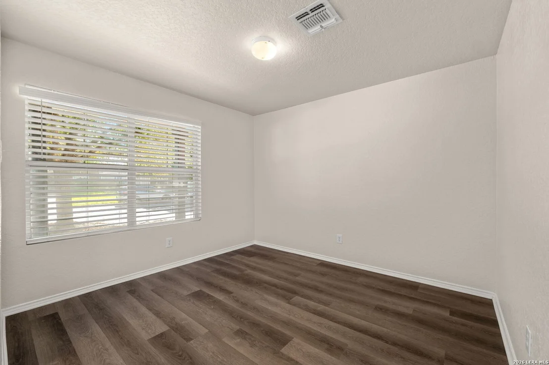 Photo of 9131 LAGUNA FLS