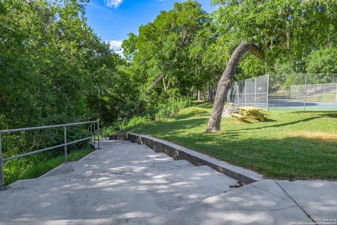 Photo of 202 Roaring Creek Dr