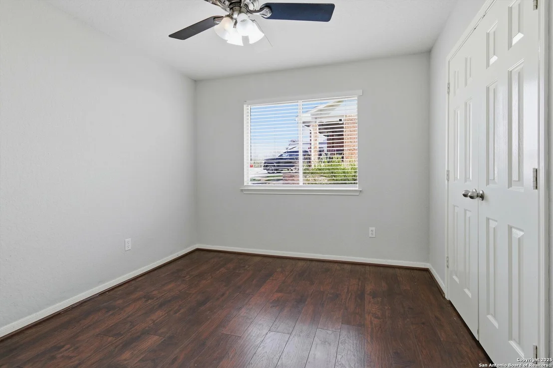 Photo of 8242 Pioneer Oak